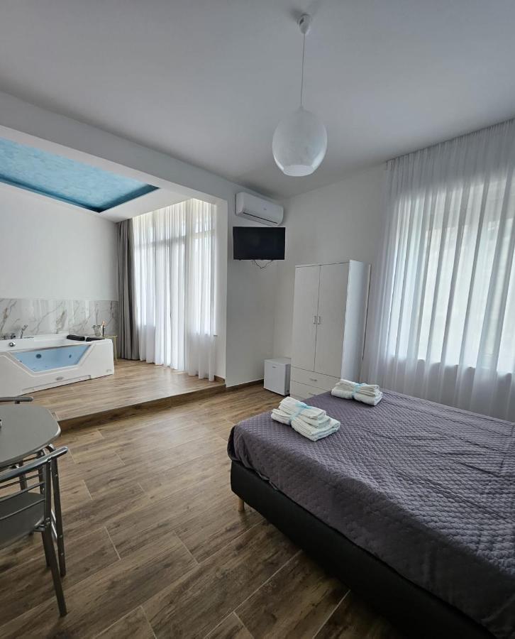 B&B Pietre Preziose Salerno Kültér fotó