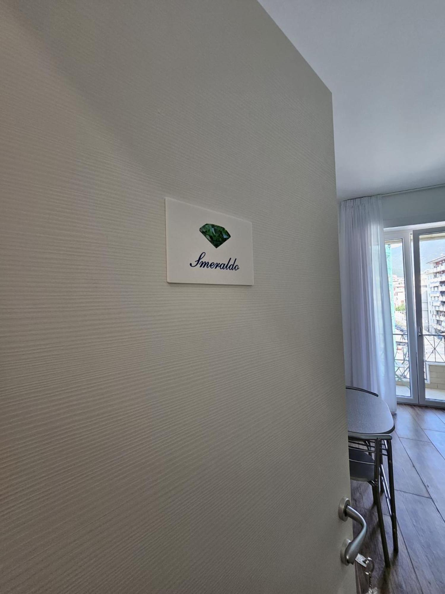 B&B Pietre Preziose Salerno Kültér fotó